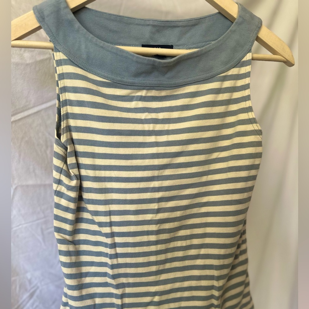 Vintage 90’s fashion mid cropped short shirt blue and white stripped